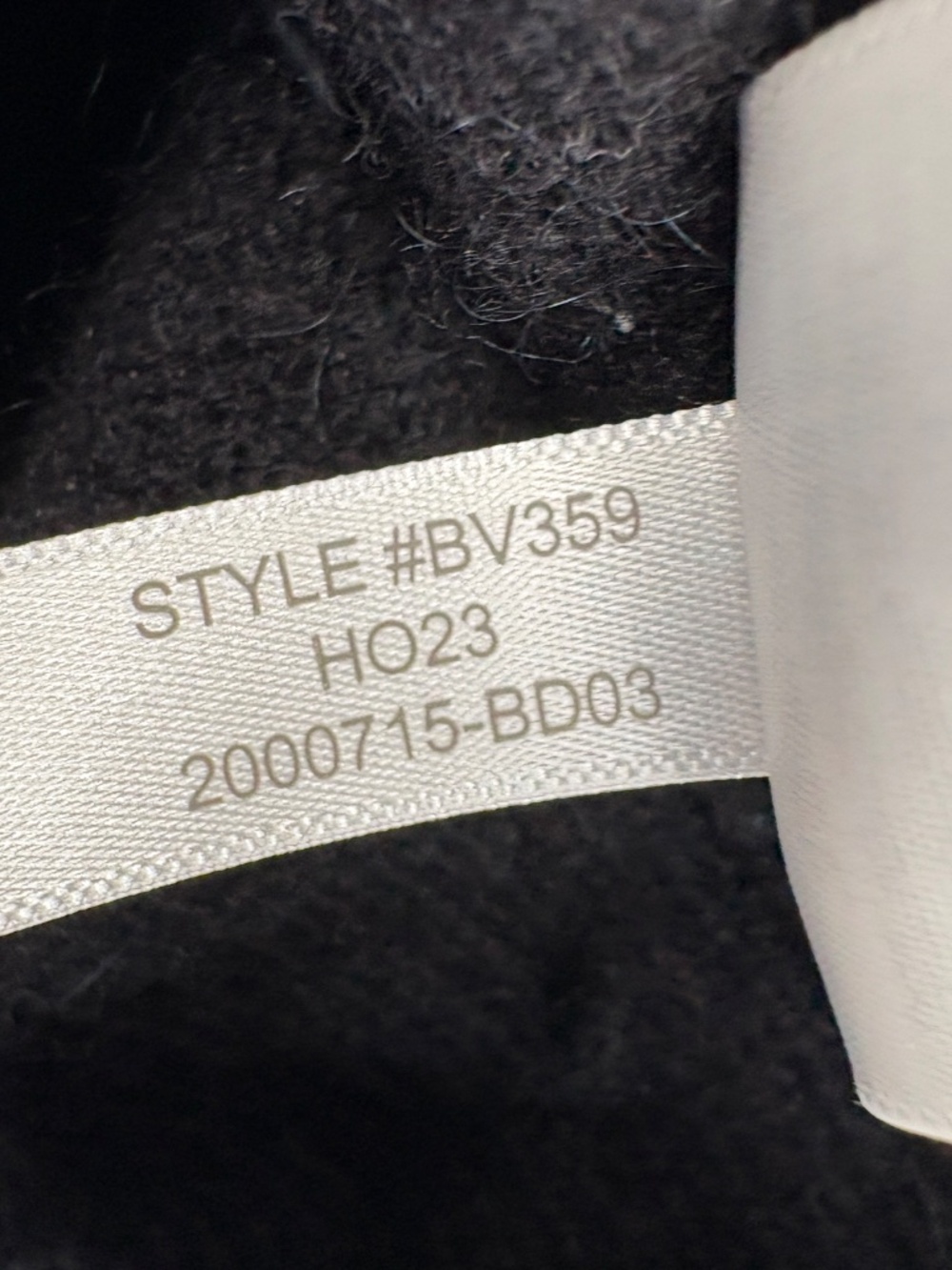 J.Crew Chunky Crewneck Sweater in Supersoft Yarn Black XS - Picture 10 of 10